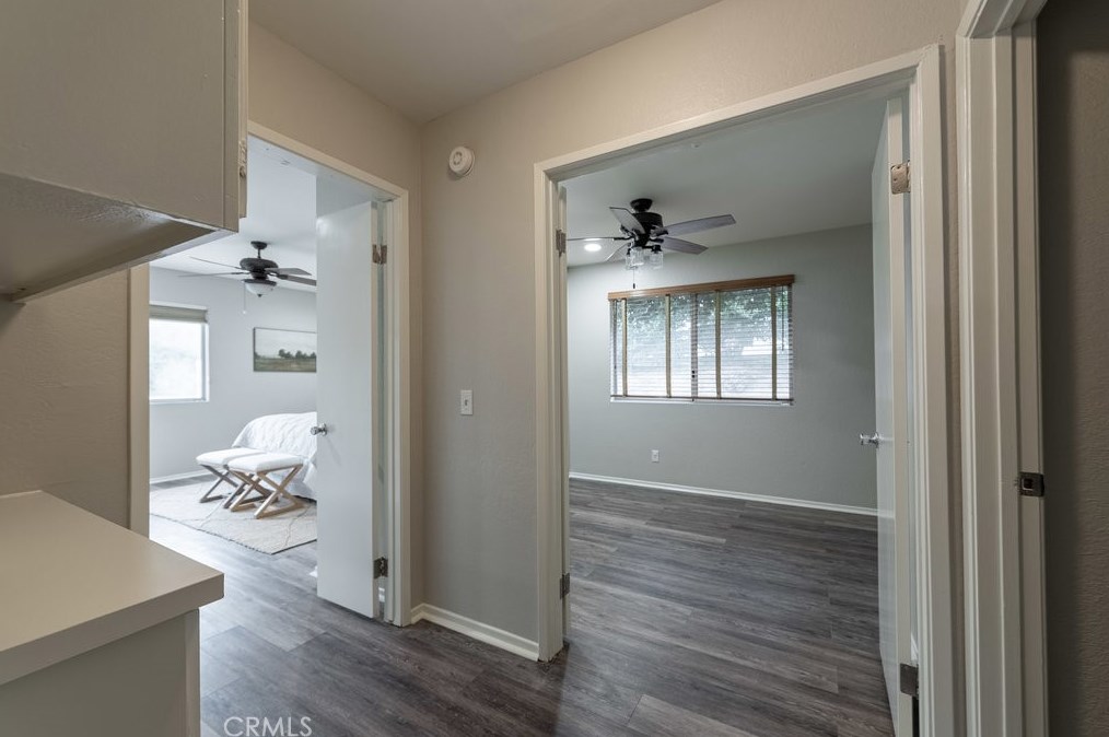 23128 Calvello Dr, Santa Clarita CA  91354-1360 exterior
