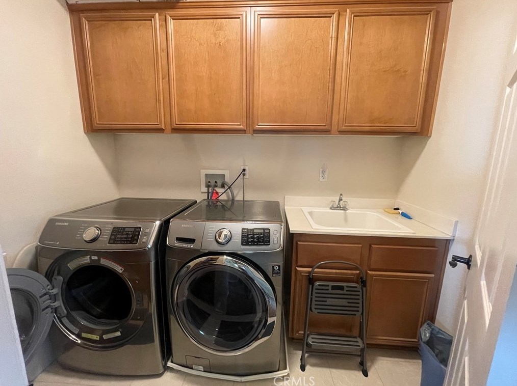 43760 58th St, Lancaster CA  93536-7153 exterior