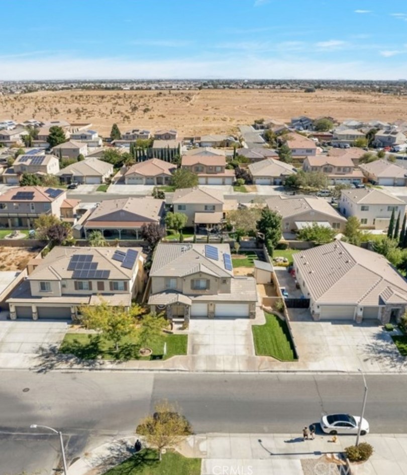 43760 58th St, Lancaster CA  93536-7153 exterior