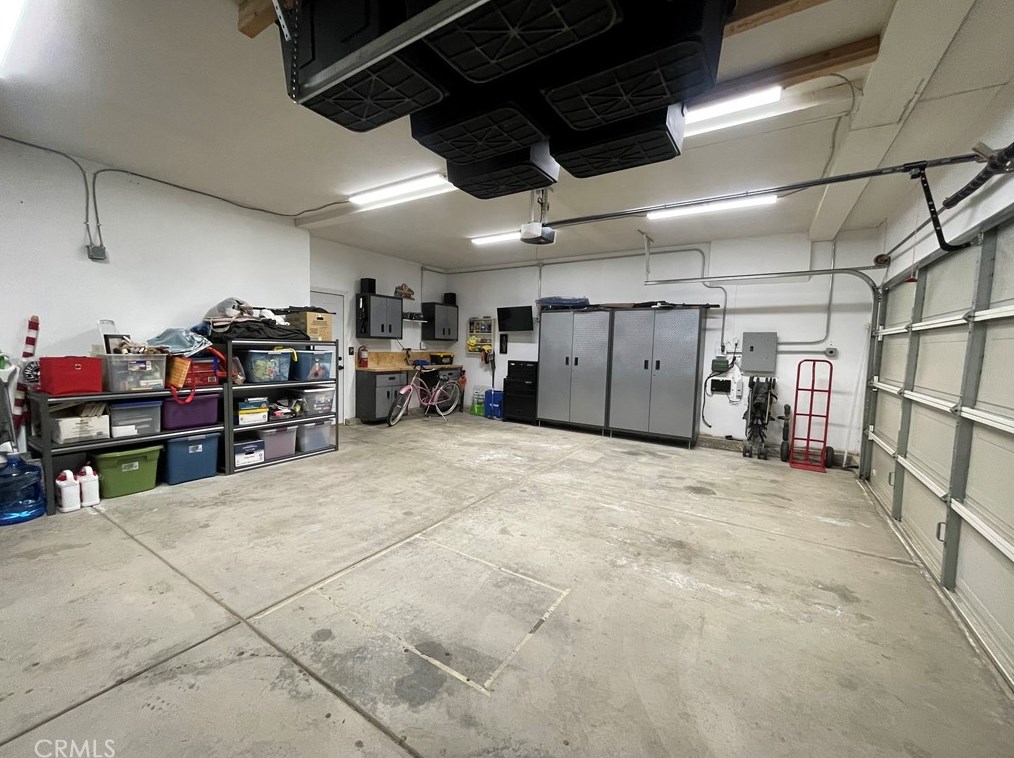 43760 58th St, Lancaster CA  93536-7153 exterior