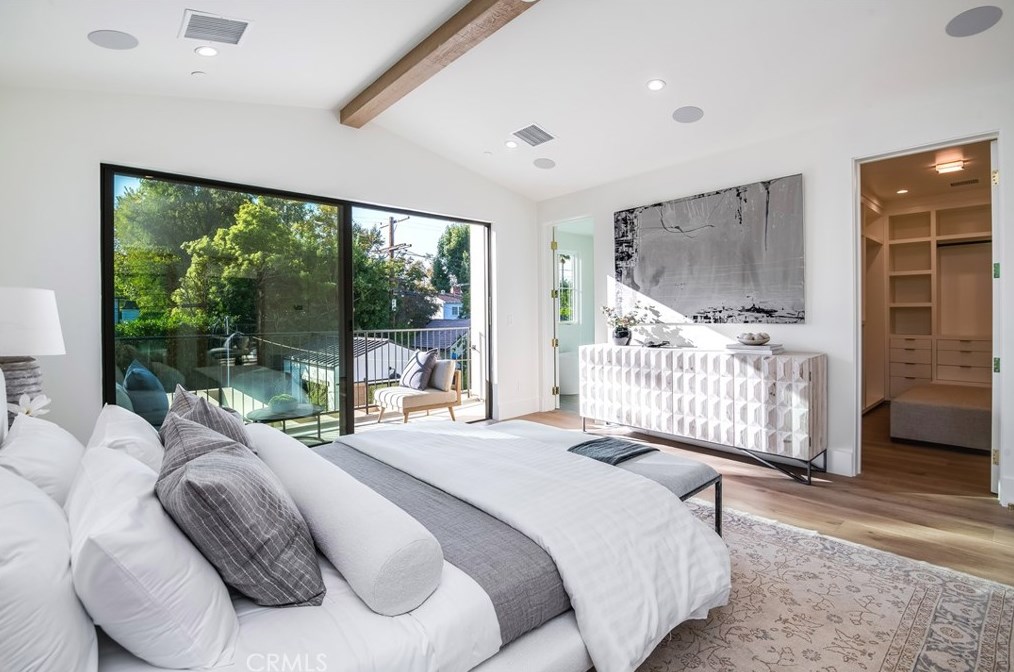 4243 Beeman Ave, North Hollywood CA  91604-1519 exterior