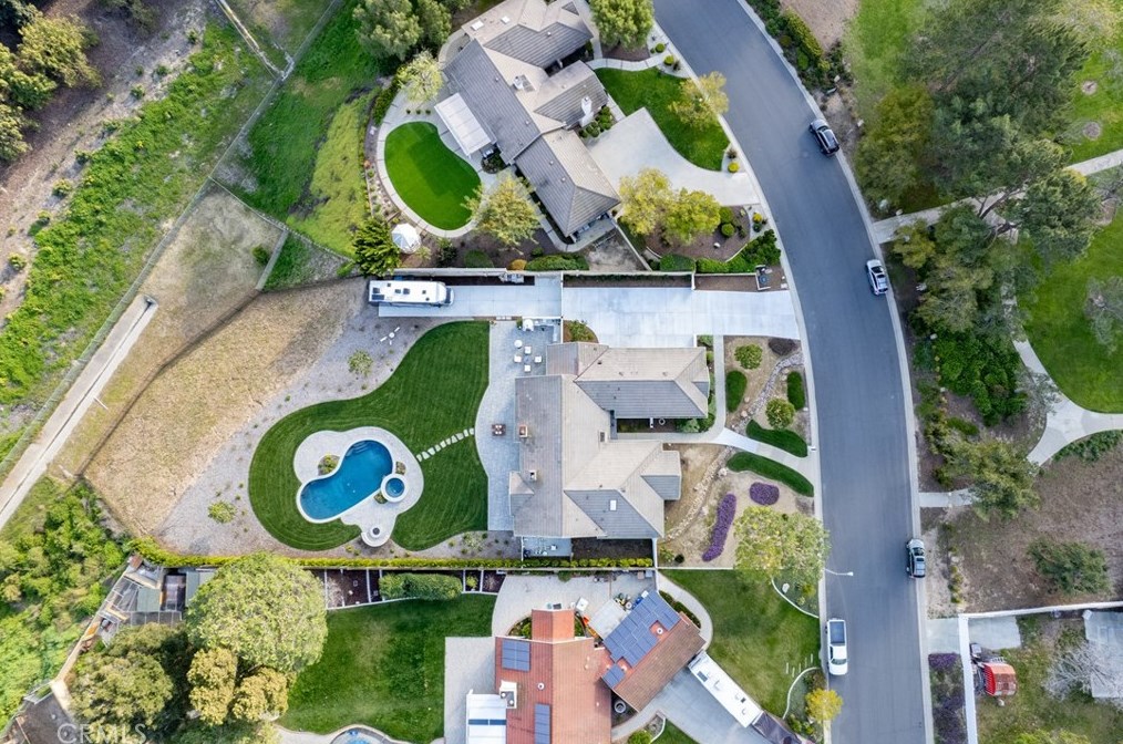 1810 Via Latina Dr, Camarillo CA  93012-8826 exterior