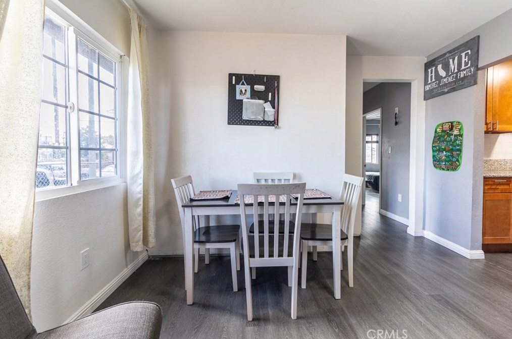 10419 Lou Dillon Ave, Los Angeles CA  90002-3751 exterior
