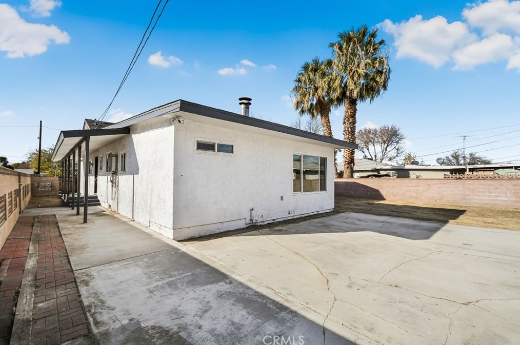 44502 Date Ave, Lancaster CA 93534-3515 exterior