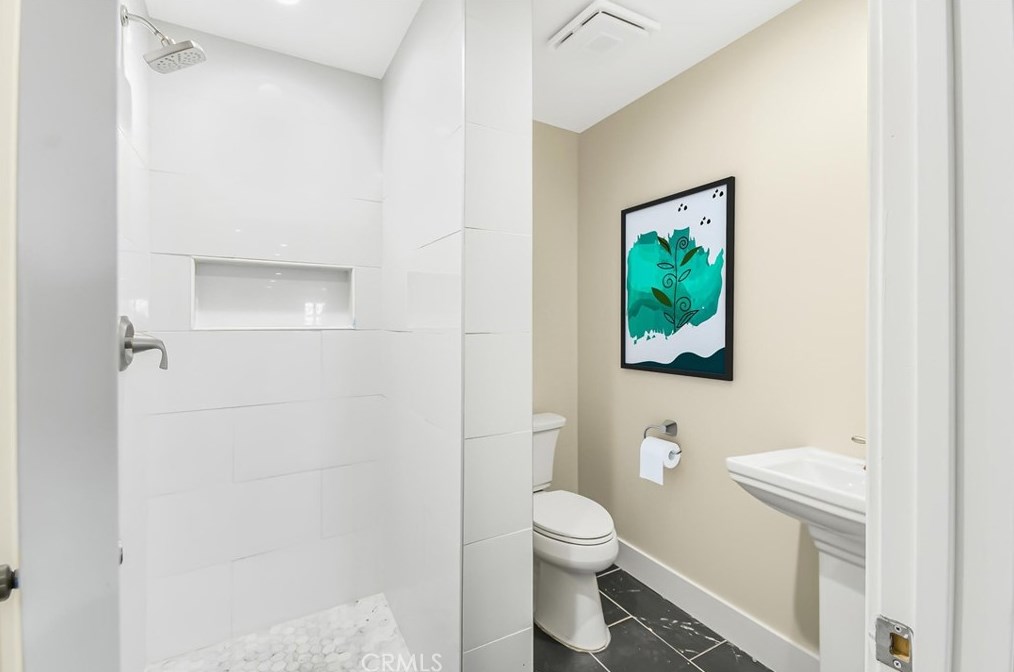 44502 Date Ave, Lancaster CA 93534-3515 exterior