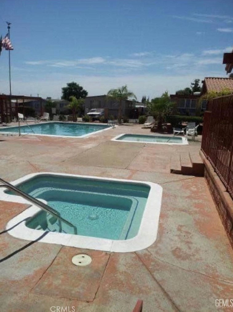 8300 Kern Canyon Rd, Bakersfield CA  93306-5063 exterior