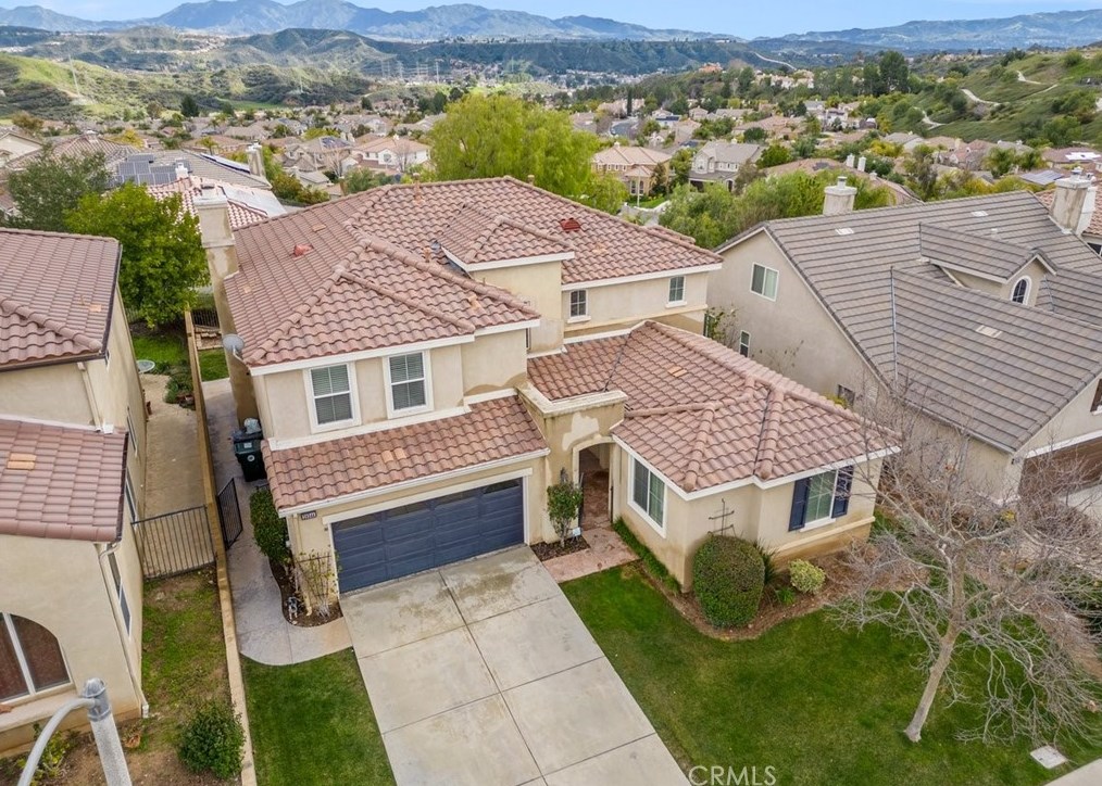 28544 Redwood Canyon Pl, Santa Clarita CA  91390-5726 exterior
