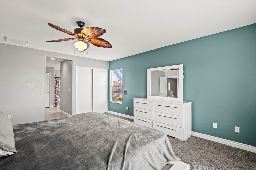 44004 Camellia St, Lancaster CA  93535-6146 exterior