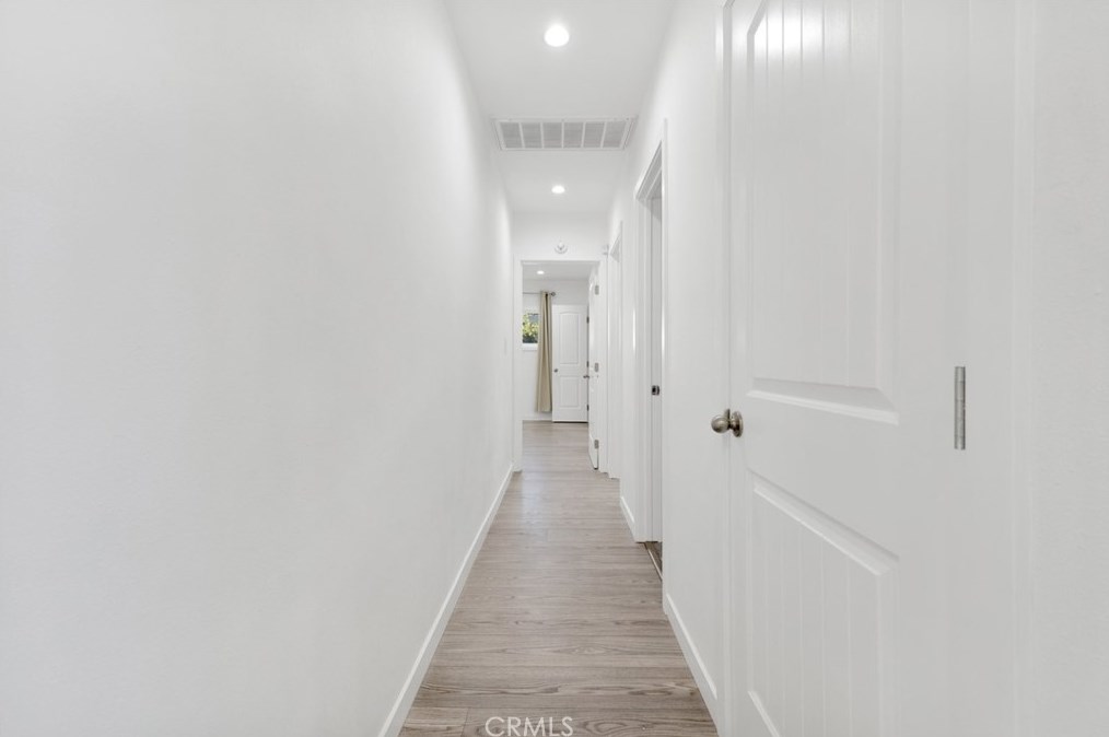 12609 Solvang St, North Hollywood CA  91605-2134 exterior