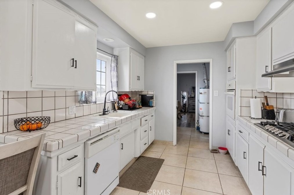 4501 Kevin Dr, Bakersfield CA 93308 exterior