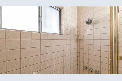 13031 S Catalina Avenue, Gardena, CA 90247 - Photo 11