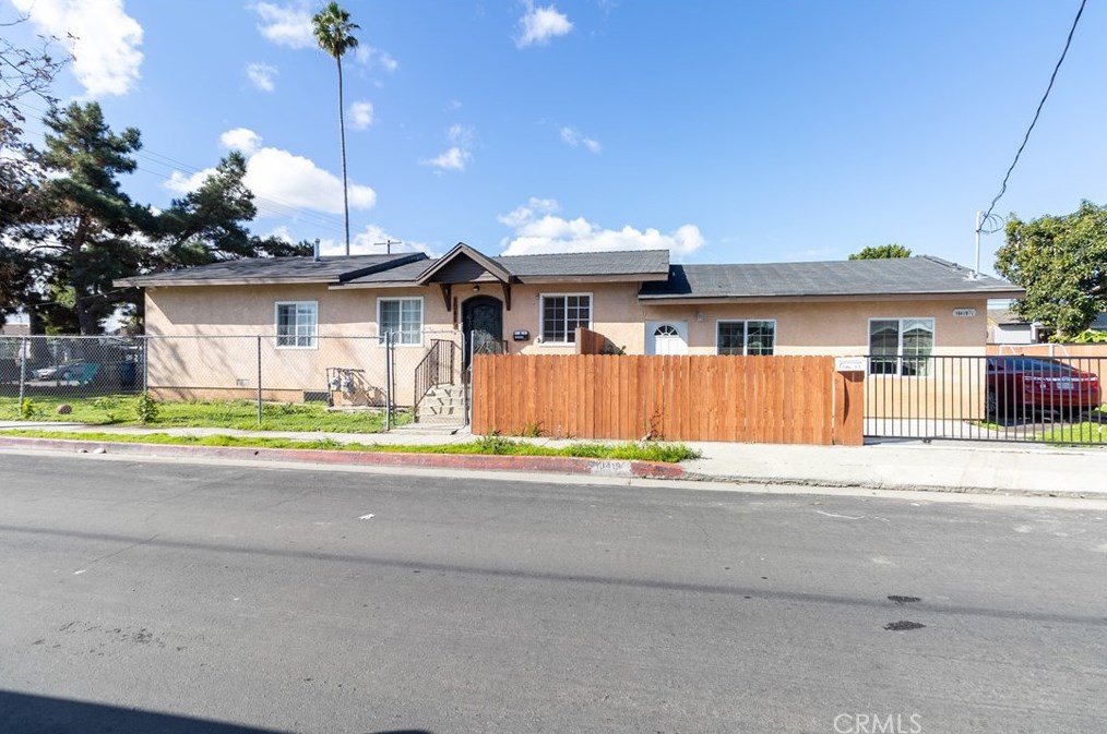 10419 Lou Dillon Ave, Los Angeles CA  90002-3751 exterior