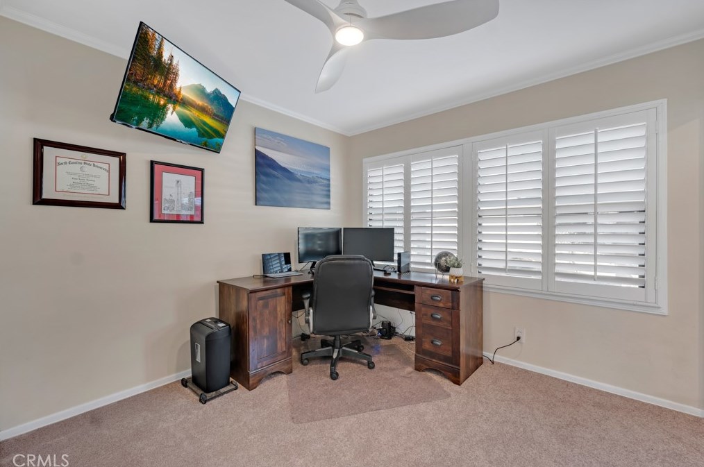 15851 Blackhawk St, San Fernando CA  91344-7102 exterior