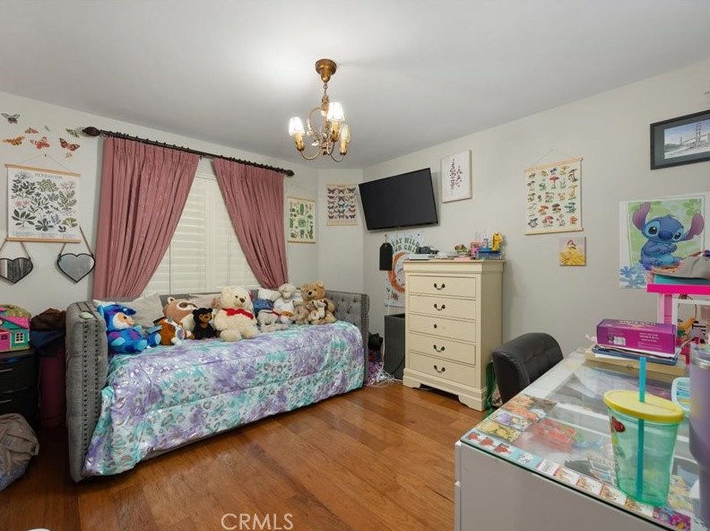 3121 Victoria Way, Bakersfield CA  93309-5371 exterior