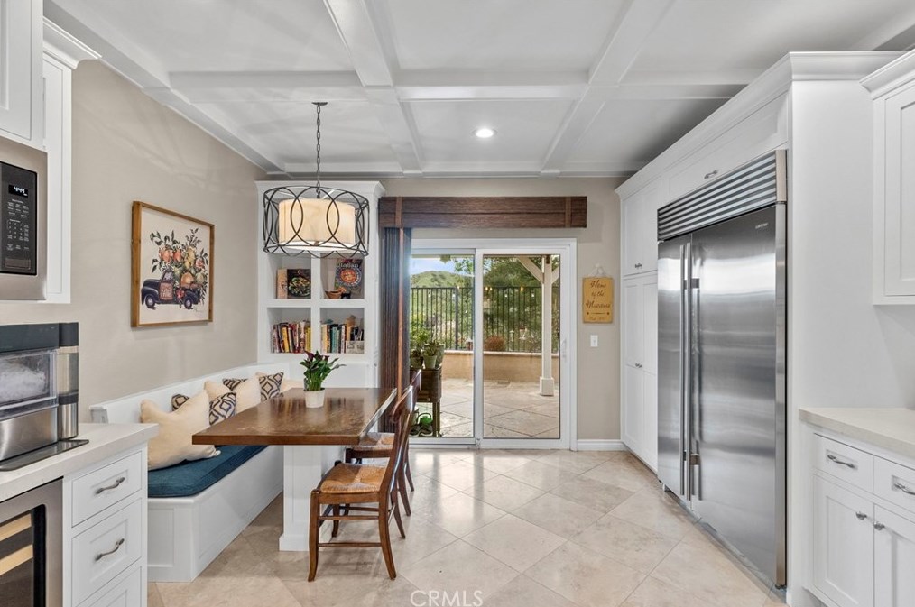 29859 Cashmere Pl, Santa Clarita CA  91384-4545 exterior