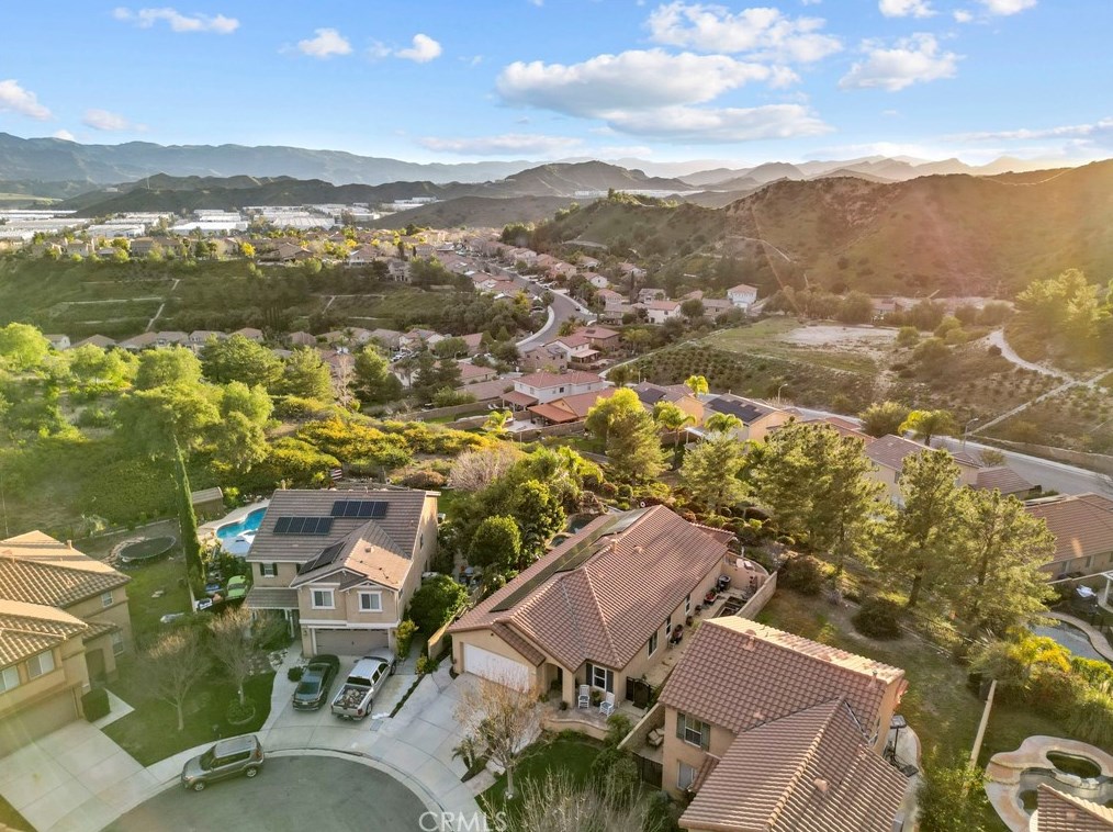 29859 Cashmere Pl, Santa Clarita CA  91384-4545 exterior