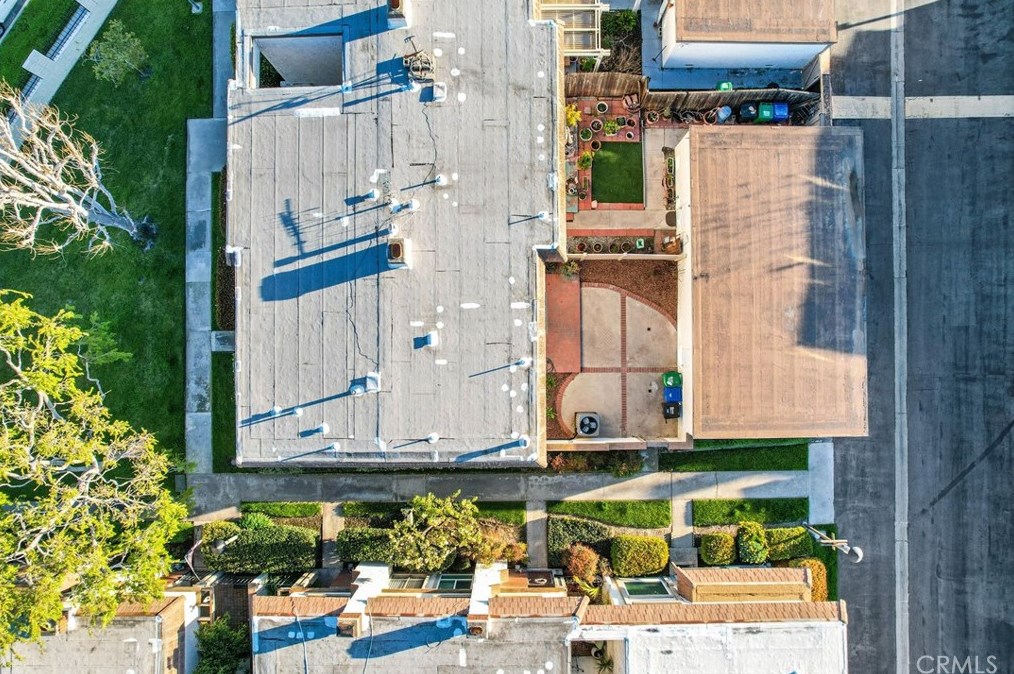 13966 Hammon Pl, Westminster CA  92683-3456 exterior