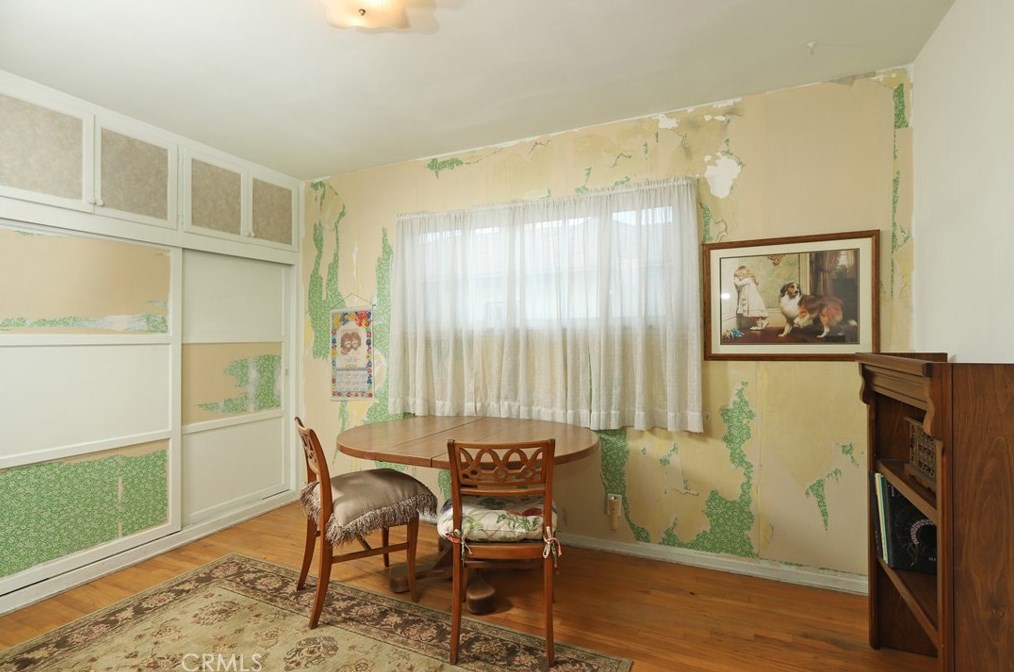7640 Beeman Ave, North Hollywood CA  91605-2104 exterior