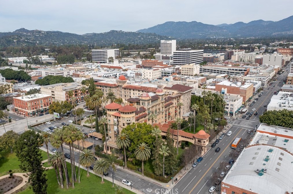 99 Raymond Ave, Pasadena CA  91103-3919 exterior