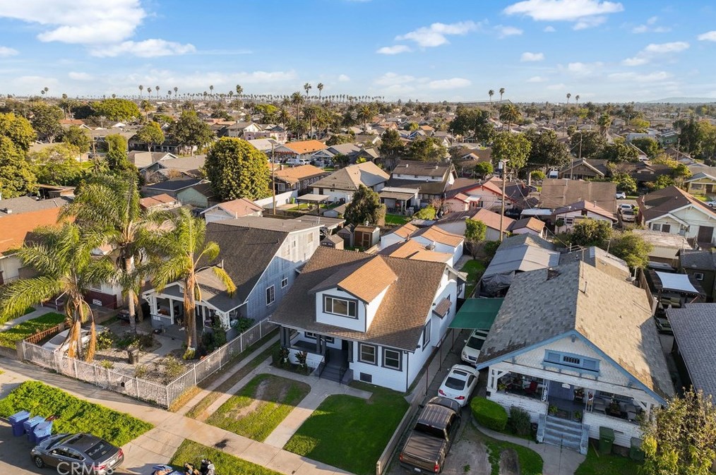 1328 49th St, Los Angeles CA  90011-4212 exterior