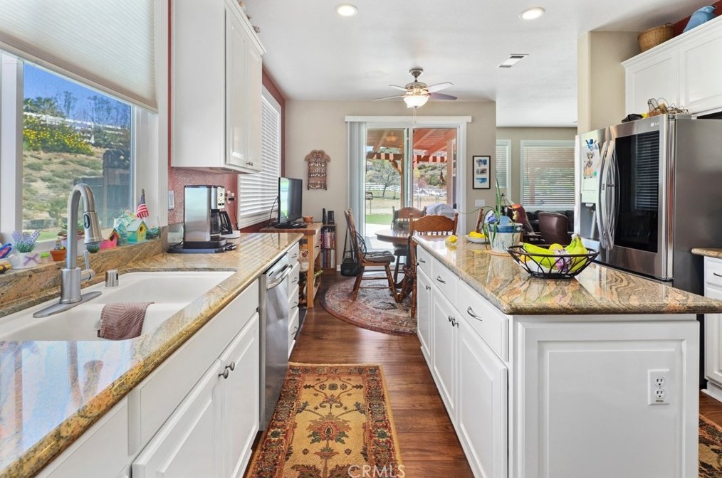 34042 Desert Rd, Acton CA  93510-1479 exterior
