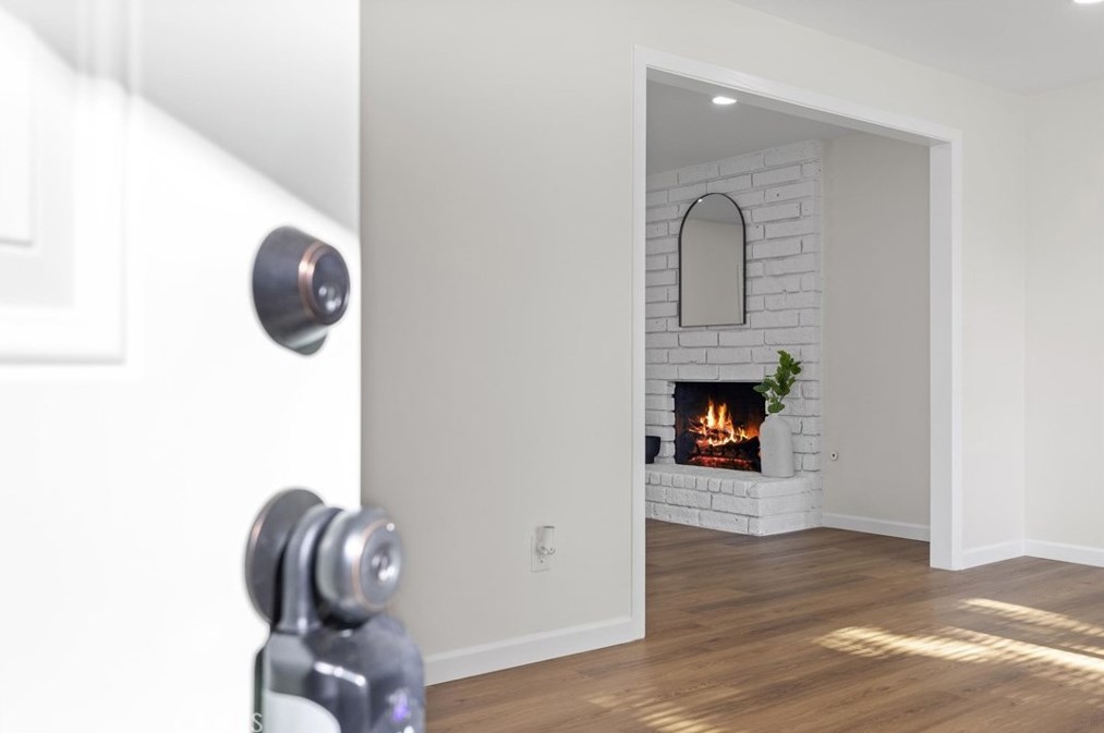 3008 Whitley Dr, Bakersfield CA  93309-5549 exterior