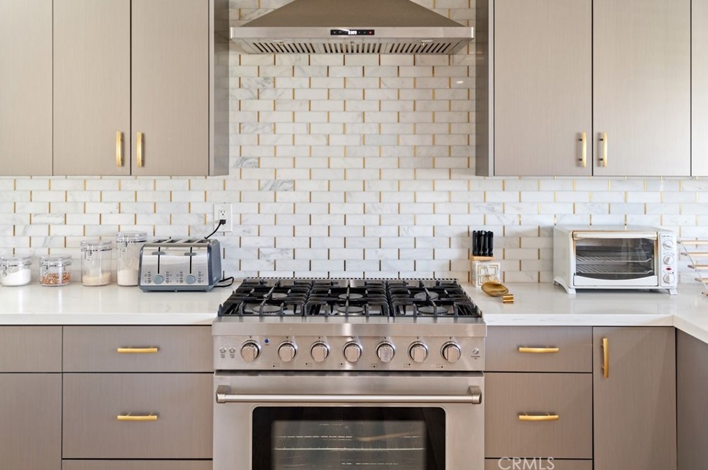 1506 111th St, Los Angeles CA  90044-1405 exterior