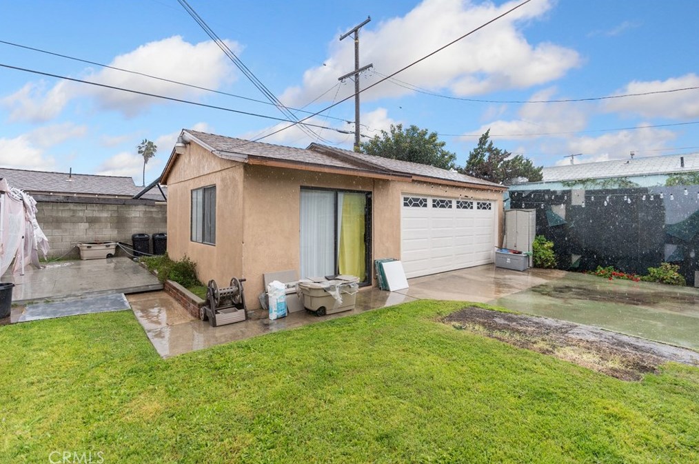 1506 111th St, Los Angeles CA  90044-1405 exterior