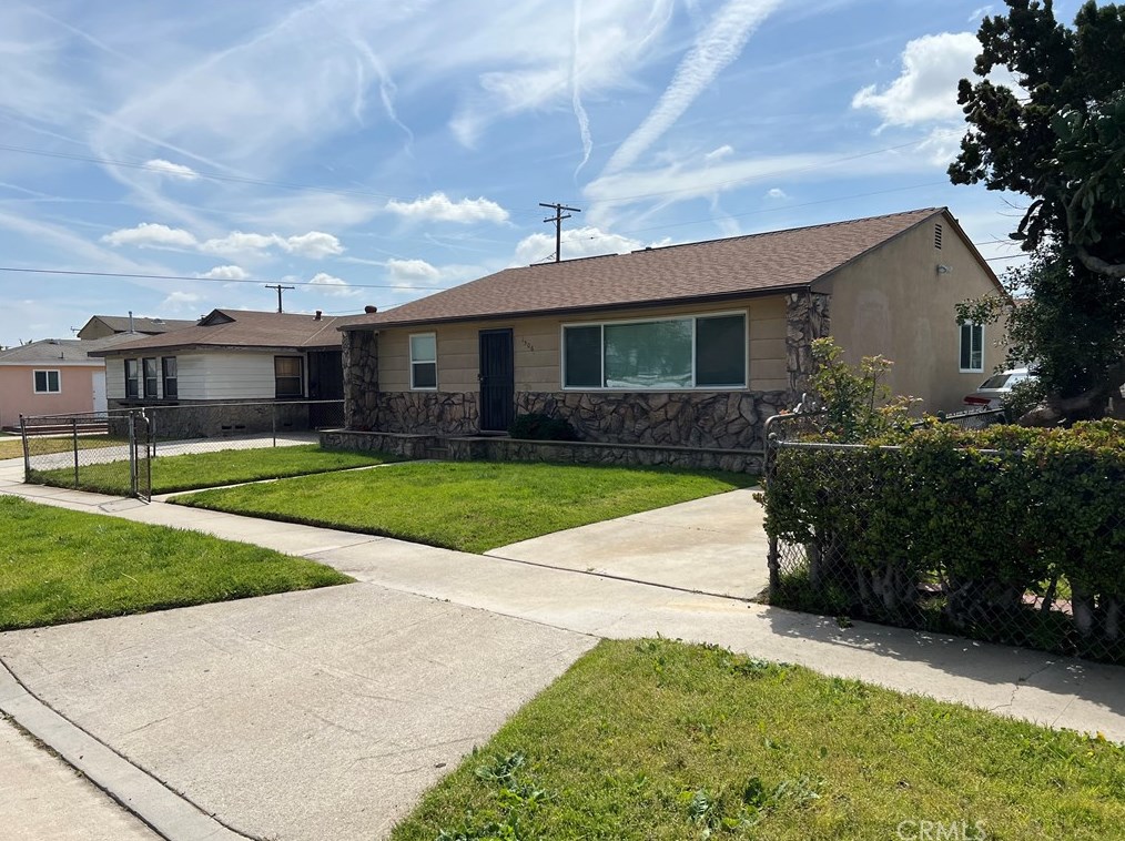 1506 111th St, Los Angeles CA  90044-1405 exterior