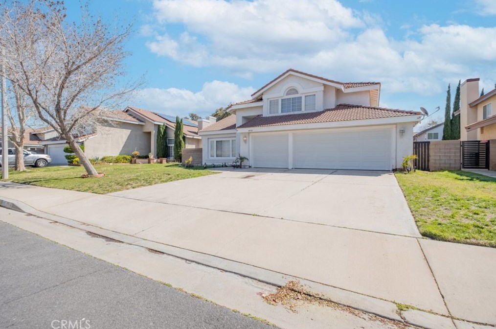 40532 Gorham Ln, Palmdale CA  93551-2526 exterior
