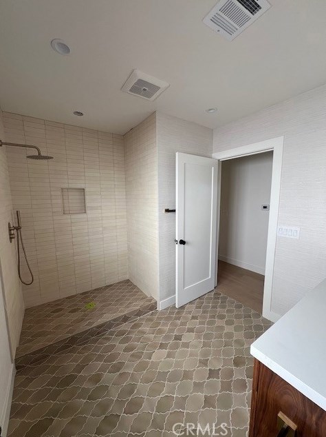 2624 Lakewood Ave, Los Angeles CA  90039-2617 exterior