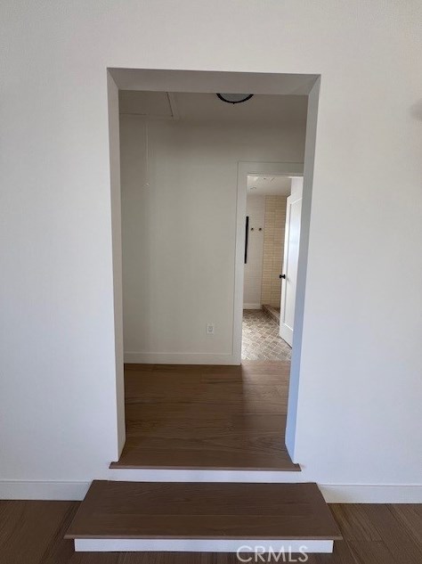 2624 Lakewood Ave, Los Angeles CA  90039-2617 exterior