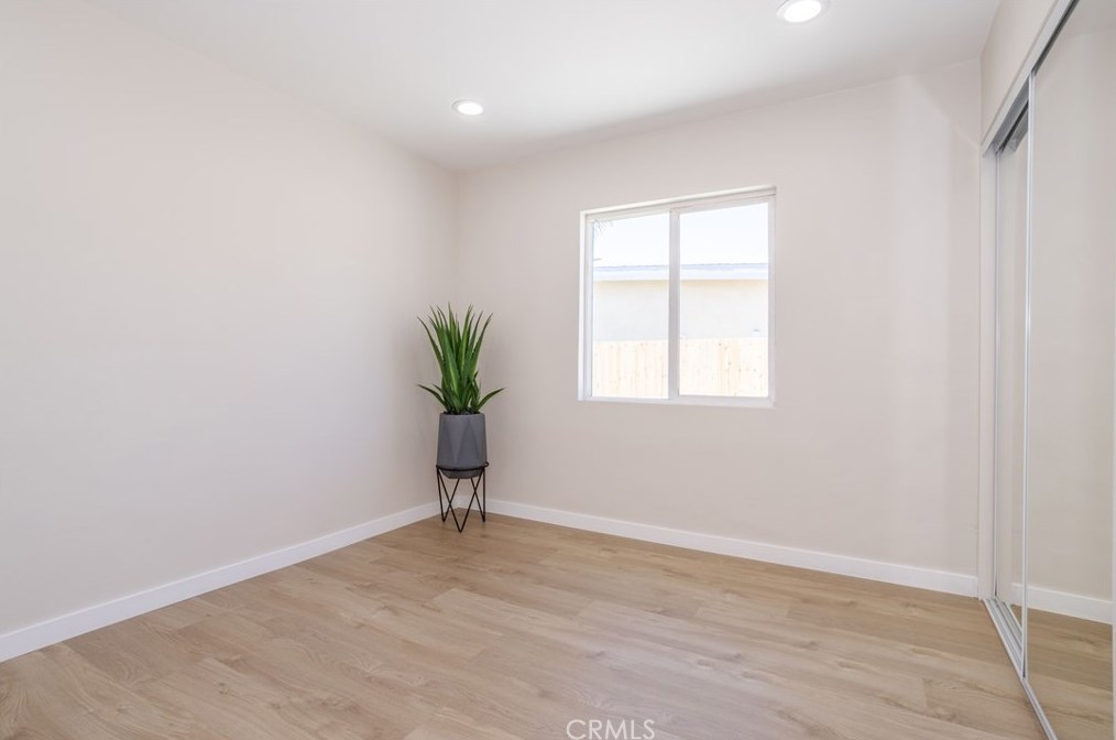 13991 Daventry St, Los Angeles CA  91331-3515 exterior