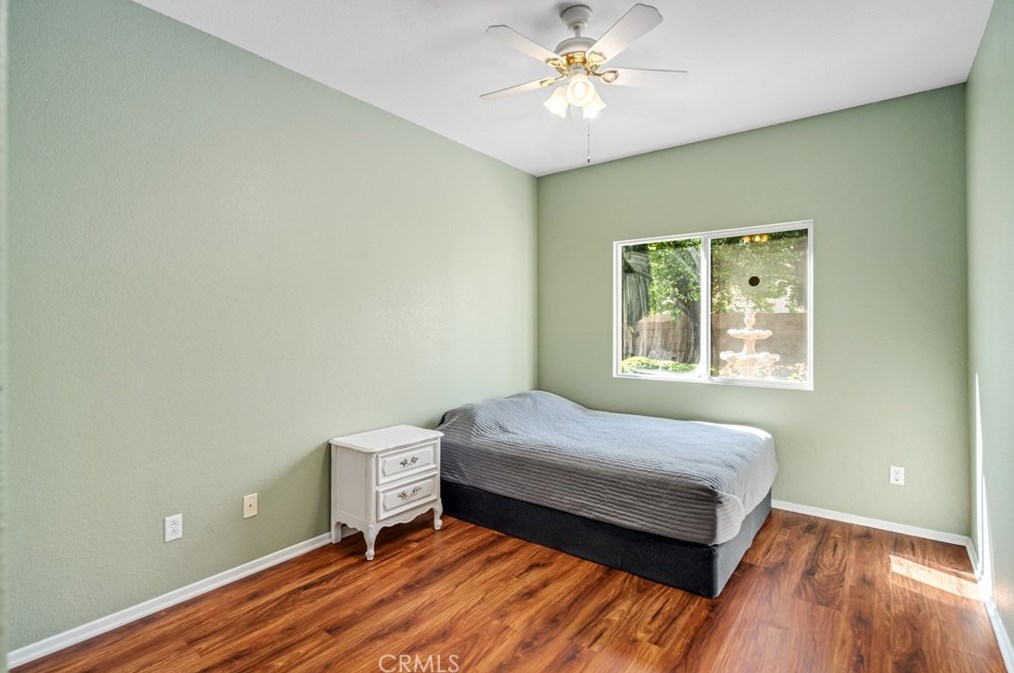 1752 Windermere Dr, Lancaster CA  93534-5316 exterior