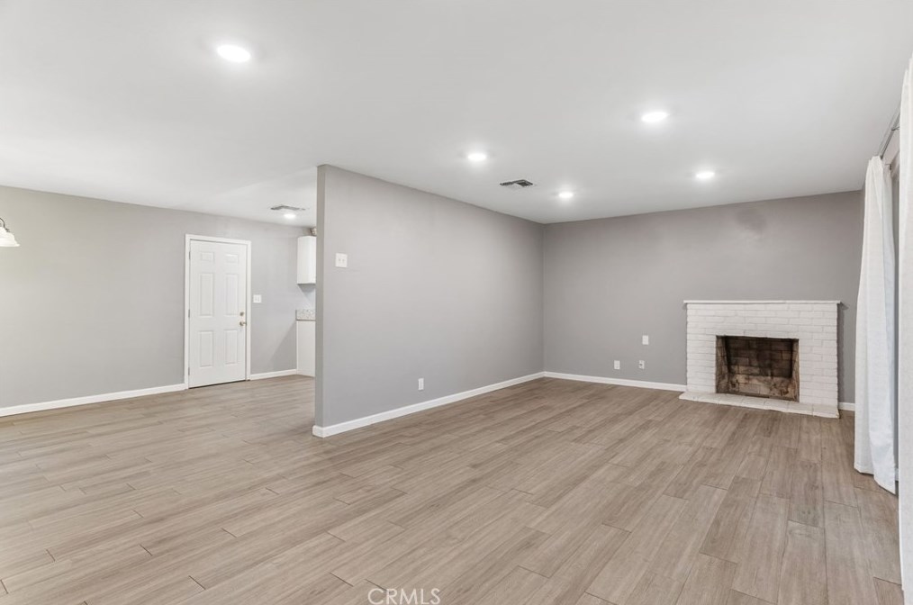 2804 Occidental St, Bakersfield CA  93305-2327 exterior