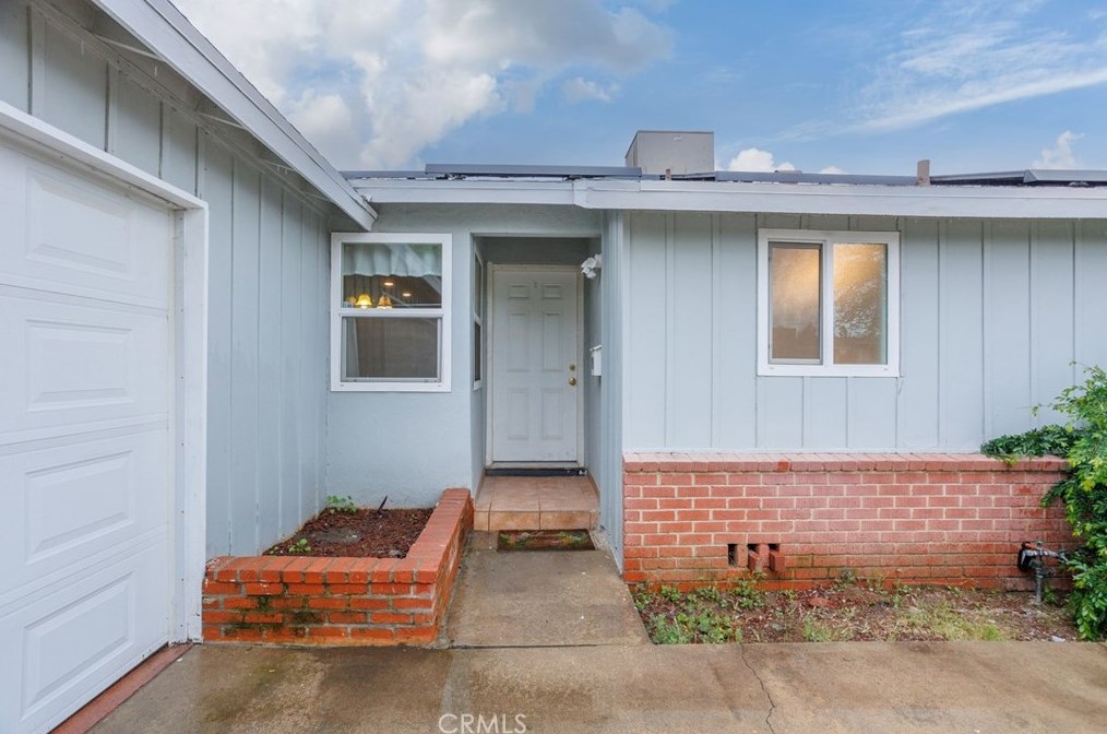 2804 Occidental St, Bakersfield CA  93305-2327 exterior