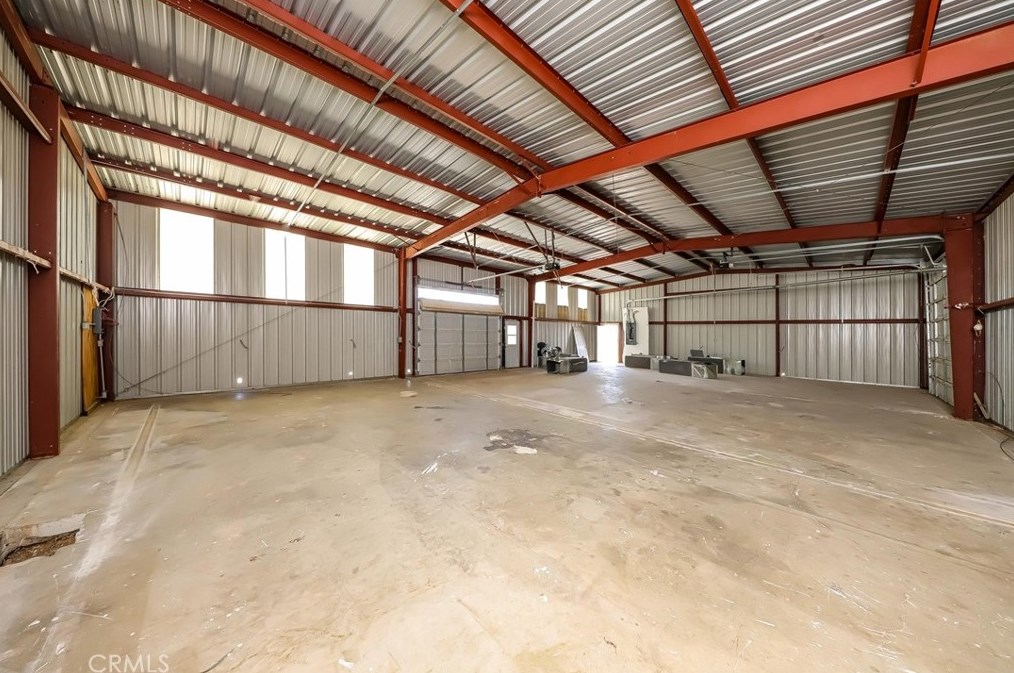 40556 11 St, Palmdale CA  93551-2019 exterior