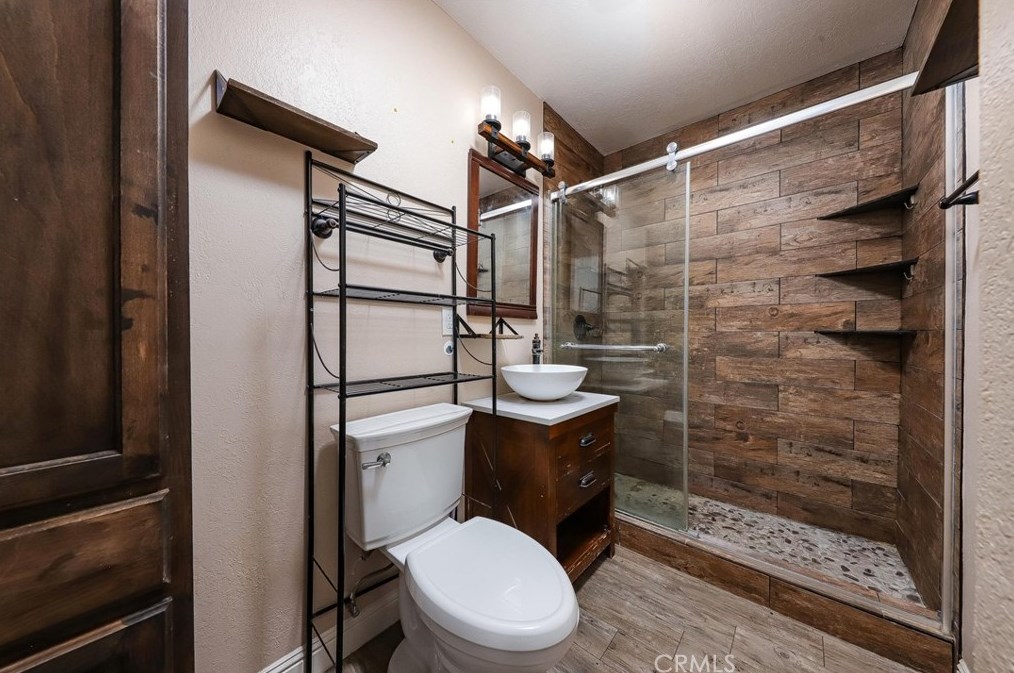 40556 11 St, Palmdale CA  93551-2019 exterior