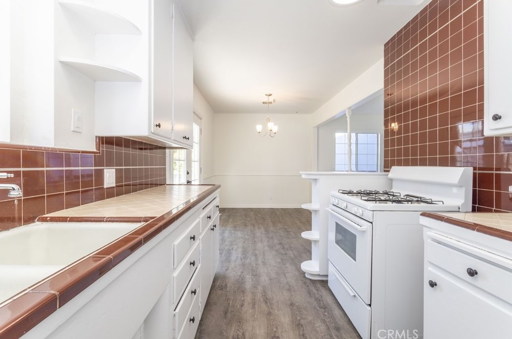 17244 Tribune St, San Fernando CA  91344-4841 exterior