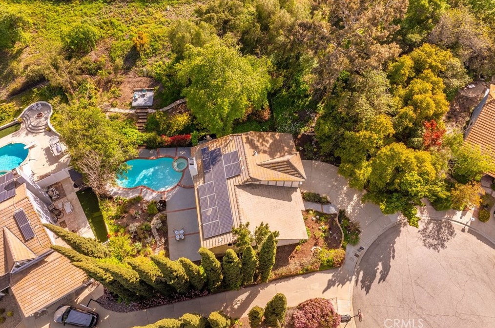 2906 Rob Ct, Thousand Oaks CA exterior