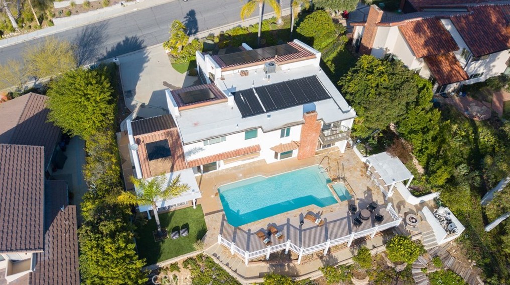 3563 Twin Lk Rdg, Thousand Oaks CA  91361-3928 exterior