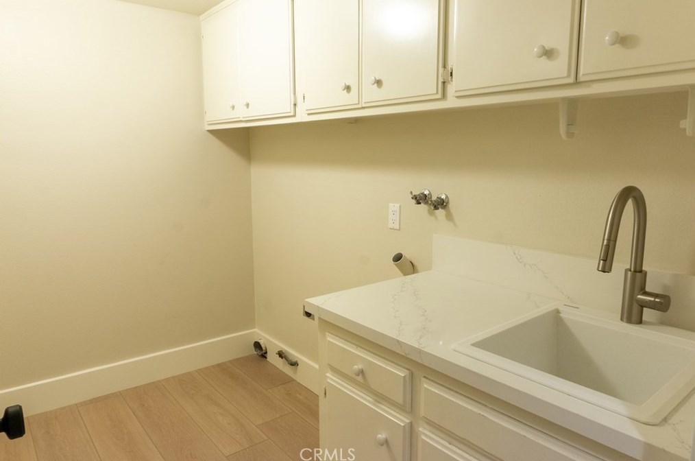 3563 Twin Lk Rdg, Thousand Oaks CA  91361-3928 exterior