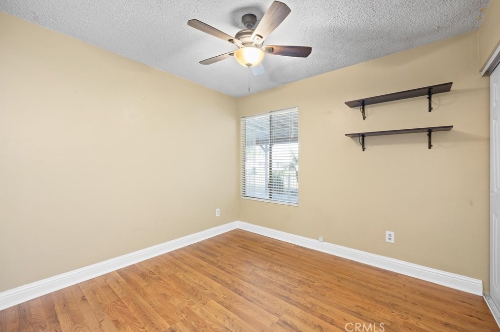 3812 Curry Ct, Bakersfield CA  93309-6272 exterior