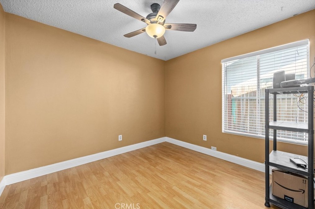 3812 Curry Ct, Bakersfield CA  93309-6272 exterior