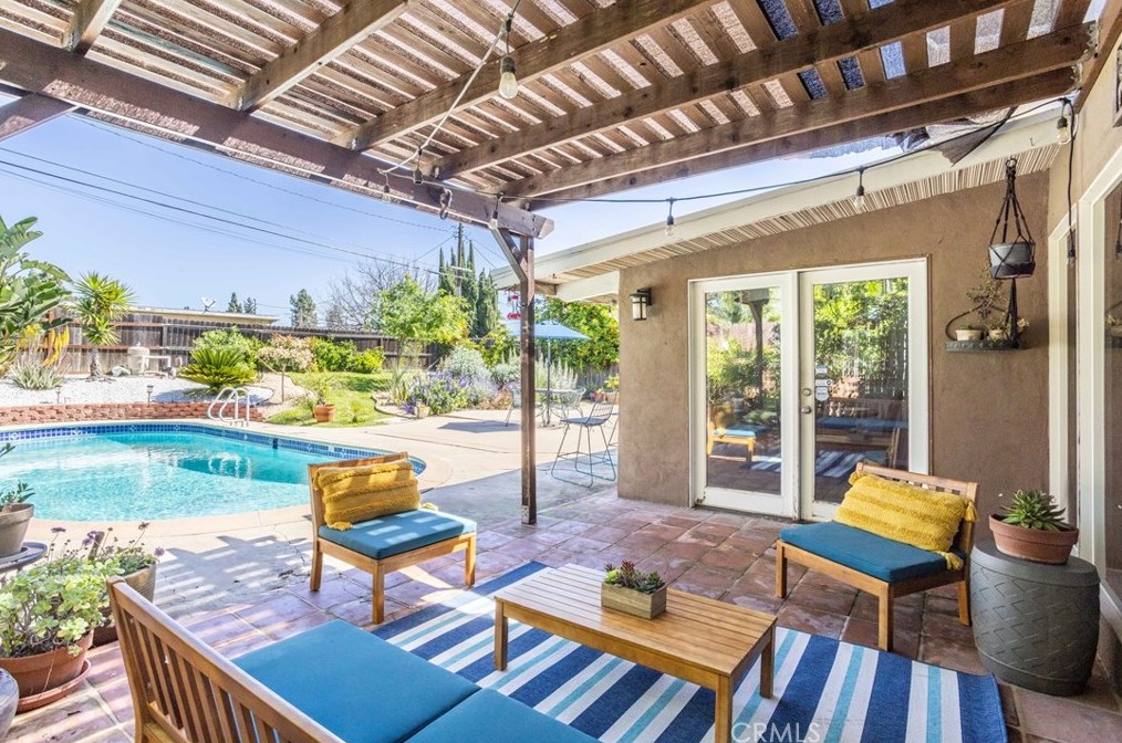 17057 Tribune St, San Fernando CA  91344-4936 exterior