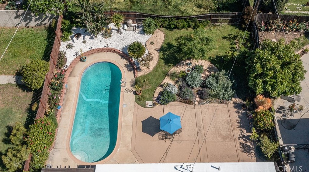 17057 Tribune St, San Fernando CA  91344-4936 exterior
