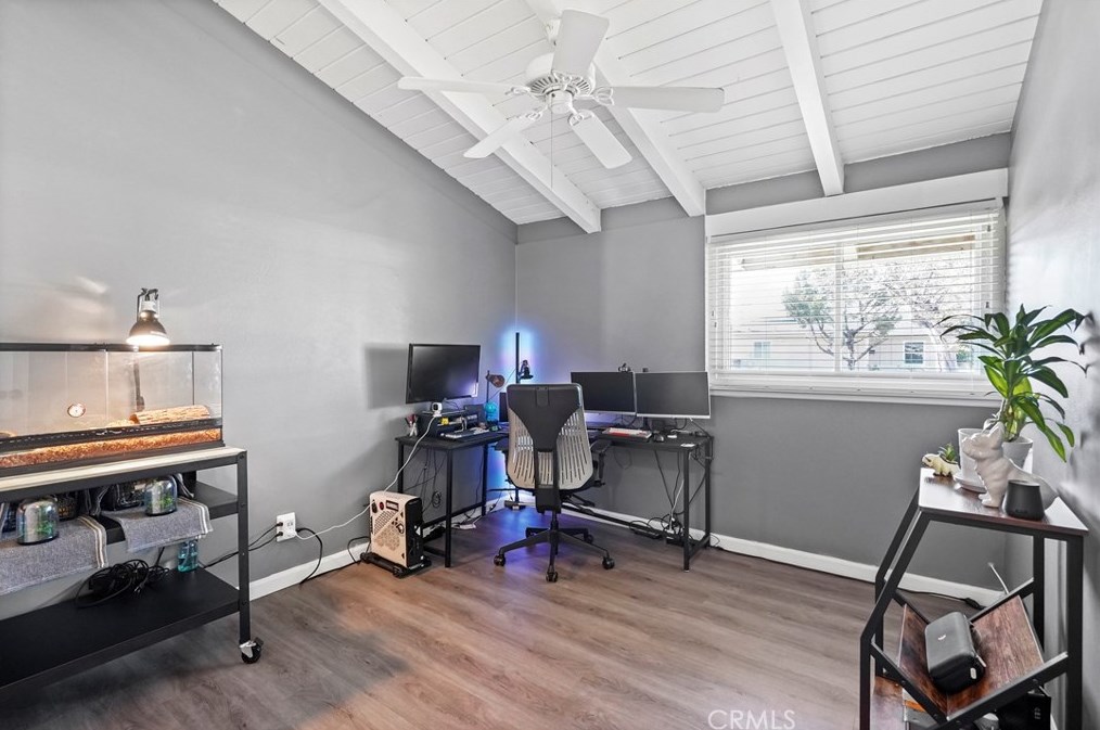 18167 Cantara St, Los Angeles CA  91335-1010 exterior