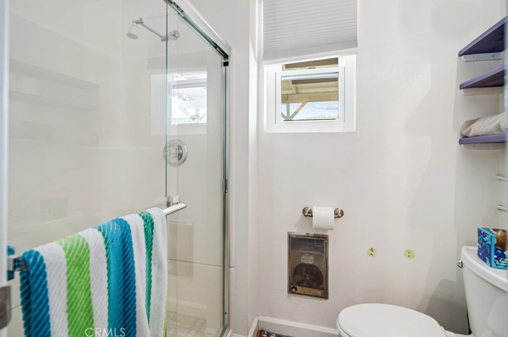 5605 Elizabeth Lake Rd, Palmdale CA  93551-7102 exterior