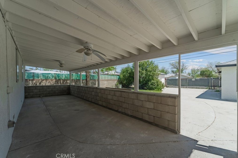 45010 Kingtree Ave, Lancaster CA  93534-2240 exterior