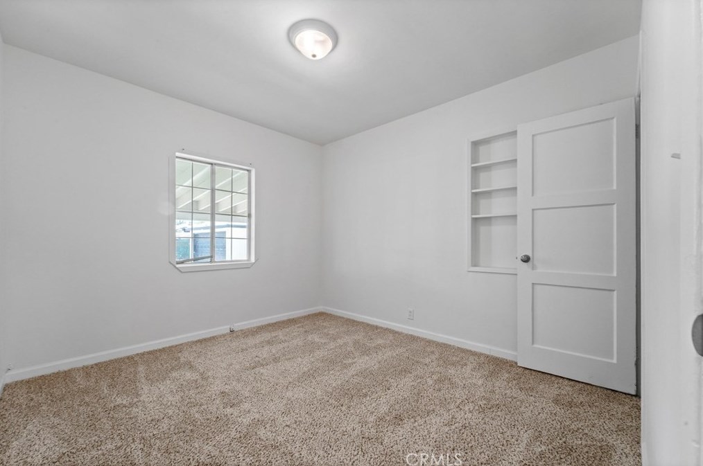 45010 Kingtree Ave, Lancaster CA  93534-2240 exterior